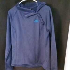 Blue Women's North face Sweater with Logo